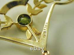 15 carat gold Seed Pearl & Peridot necklace art nouveau circa 1900 0.80 carats