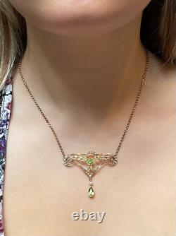 15 carat gold Seed Pearl & Peridot necklace art nouveau circa 1900 0.80 carats