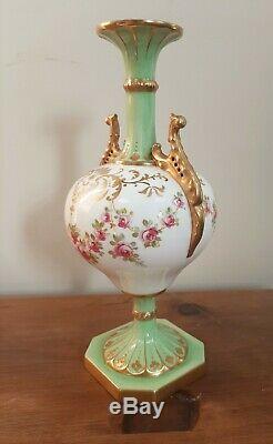 19thC Wedgwood China Vase & Cover Hand Painted Roses Green Gilt Swags Z3536