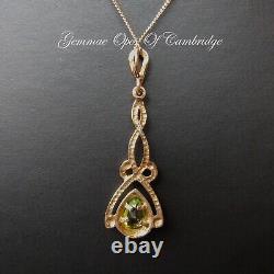 9k 9ct Gold Art Nouveau style Peridot Pendant Necklace 45cm Chain 1.77g Hallmark