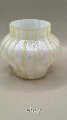 ANTIQUE BOHEMIAN KRALIK ART NOUVEAU GREEN IRIDESCENT ART GLASS VASE 9.5cm