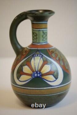 ANTIQUE GOUDA SREBO HOLLAND hand painted PZH 1915 matte glaze POTTERY VASE 6.75