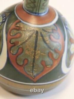 ANTIQUE GOUDA SREBO HOLLAND hand painted PZH 1915 matte glaze POTTERY VASE 6.75