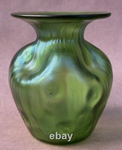 ART NOUVEAU Art Glass LOETZ Green RUSTICANA VASE IRIDESCENT