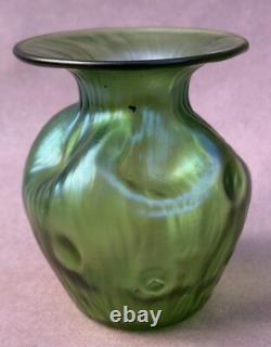 ART NOUVEAU Art Glass LOETZ Green RUSTICANA VASE IRIDESCENT