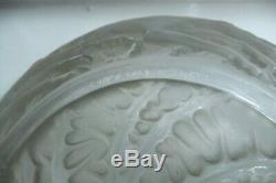 A FINE EARLY good sized R. Lalique fruit bowl, C. 1930's. Chiens pattern