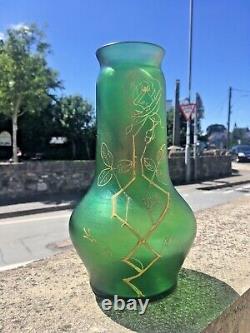 Aesthetic Movement Bohemian Czech Green Iridescent Vase Loetz Kralik Harrach