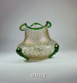 Antique 1910s KRALIK NAUTILUS Iridescent Mertele Art Glass Vase Green Rigaree