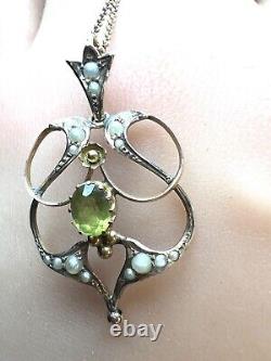 Antique 9ct Gold Seed Pearl & Peridot Pendant Necklace Art Nouveau 21 1/2 Chain