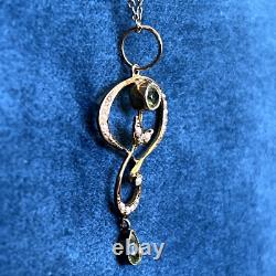 Antique Art Nouveau 14ct Gold Peridot & Pearl Lavalier Pendant c. 1900 2.28 Grams