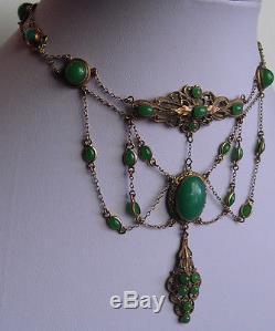 Antique Art Nouveau Beauty Green Chrysoprase Glass Dangle Festoon Necklace
