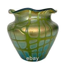 Antique Art Nouveau Loetz Crete Pampas Green Iridescent Art Glass Vase