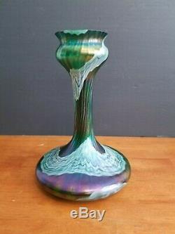 Antique Bohemian Loetz Glass Kralik Rindskopf Green Iridescent Vase 10 3/8 Euc