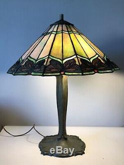 Antique Bradley Hubbard Arts & Crafts Bronze & Glass Lamp Vintage Art Nouveau