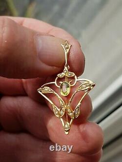 Antique Edwardian Art Nouveau Pendant 9ct Gold Peridot & Seed Pearl