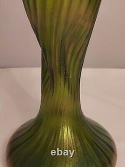 Antique LOETZ Iridescent Green PINCHED Art Glass TWISTED Swirl Nouveau 12 VASE