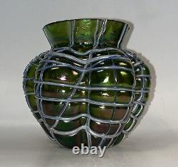 Antique Pallme König & Habel Art Nouveau Iridescent Fadendekor Green Glass Vase