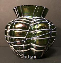 Antique Pallme König & Habel Art Nouveau Iridescent Fadendekor Green Glass Vase
