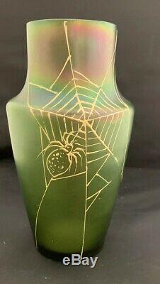 Antique UnSigned LOETZ Iridescent Spiderweb Vase Green Art Glass Spider Web