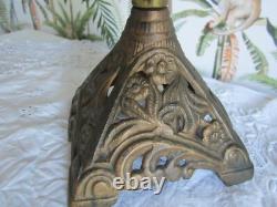 Antique Victorian Art Nouveau Oil Lamp Cast Iron Green Glass Etched Globe Shade
