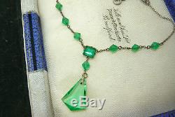 Antique Vintage Art Deco Emerald Jade Green Glass Drop Necklace Jewel Pendant