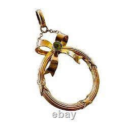 Art Nouveau 9ct Gold and Peridot Pendant