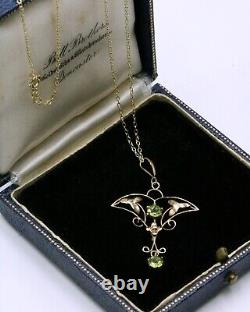 Art Nouveau 9ct gold peridot pendant with chain