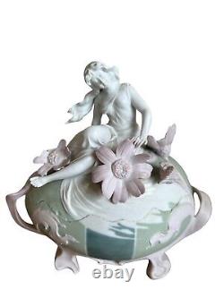 Art Nouveau E. A. Muller Corona Germany Lady On Top Of Egg