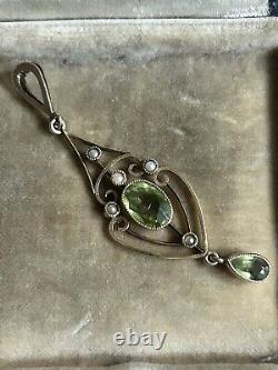 Art Nouveau Edwardian 15ct Peridot And Half Seed Pearl Pendant Circa 1900