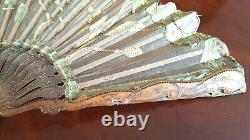 Art Nouveau Hand Fan, Green Leaves and Vines on Netting, Bakelite Sticks & Guard