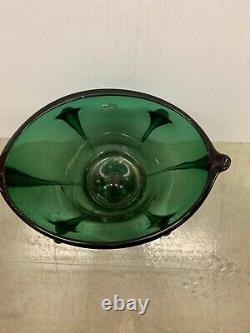 Art Nouveau Hand-blown Green-glass Vase American Or European First Half 20th C