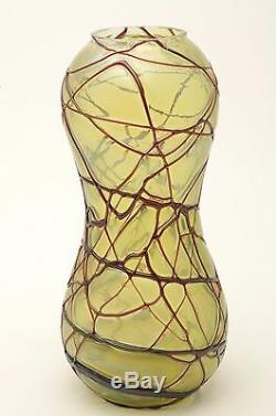 Art Nouveau, Jugendstil Pallme-König Art Glass Vase, Green Luster & Red ca. 1900