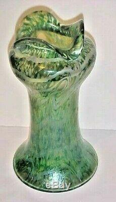 Art Nouveau Loetz Era 10 Fritz Heckert Changeant Art Glass Vase
