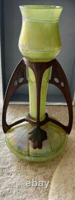 Art Nouveau Loetz Pampas Pallme Konig Green Iridescent Glass Vase, Copper Mount