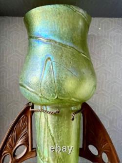 Art Nouveau Loetz Pampas Pallme Konig Green Iridescent Glass Vase, Copper Mount