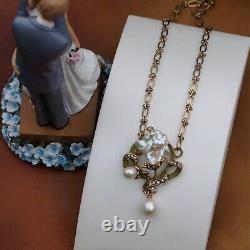 Art Nouveau Necklace Green Baroque Pearl White Vintage Style QD12