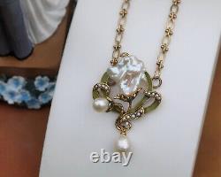 Art Nouveau Necklace Green Baroque Pearl White Vintage Style QD12