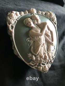 Art Nouveau Schaffer & Vater Sage Jasperware Trinket Box Romantic Couple