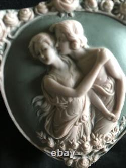 Art Nouveau Schaffer & Vater Sage Jasperware Trinket Box Romantic Couple