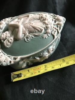 Art Nouveau Schaffer & Vater Sage Jasperware Trinket Box Romantic Couple