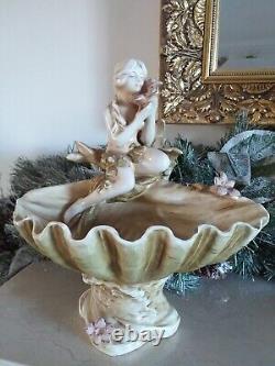 Art Nouveau Shell Comport Royal Dux