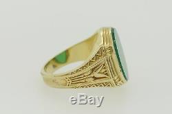 Art Nouveau (ca. 1920) 14K Yellow Gold Dyed Green Agate Ring (Size 7 3/4)