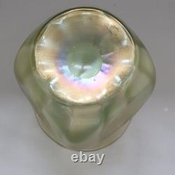 Arts & Crafts / Art Nouveau Loetz Creta Glatt large Dimple vase