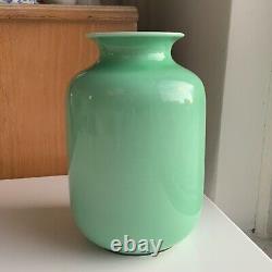 B&G Bing & Grondahl Green Celadon Art Glaze Porcelain Vase GK / 463 1stQ 1915-47