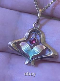 Beautiful Antique Art Nouveau 9ct Rose Gold Enamelled Leaves Flower Pendant 9ct