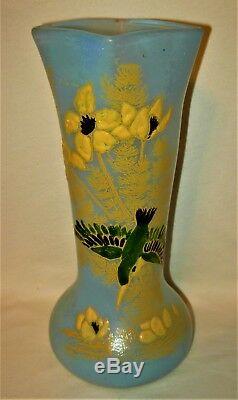 Beautiful Art Nouveau French Legras Enameled Bird Glass Vase Mont Joye