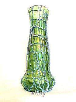 Beautiful Art Nouveau Loetz Antique Iridescent Green Glass Vase Austrian Art