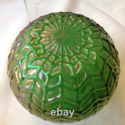 Beautiful Art Nouveau Loetz Style Green Iridescent Glass Vase Leaf Pattern