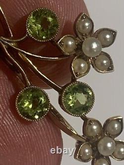 Beautiful Fine Art Nouveau 15ct Gold Peridot & Seed Pearl Floral Brooch