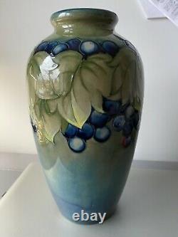 Blue Vine Moorcroft Vase Blue & Green Grape Design Estimated c. 1928-1949